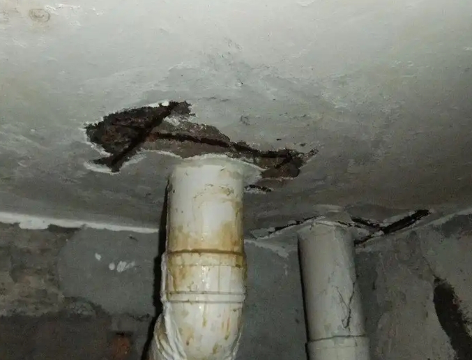 万年卫生间漏水维修公司浅析万年卫生间渗水维修的方法